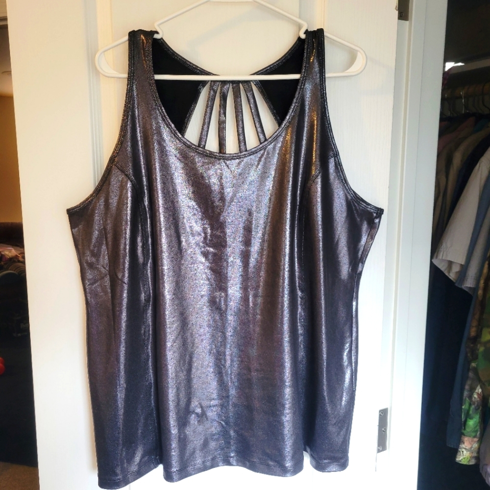 Livi active gray metallic women's size 18/20 bodycon like new